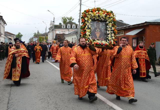 "Неупиваемая чаша" в Серпухове. Как будет двигаться крестный ход. "Неупиваемая чаша" в Серпухове. Как будет двигаться крестный ход.