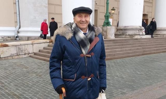 Павел Козленков посетил легендарный Парад на Красной площади Павел Козленков посетил легендарный Парад на Красной площади