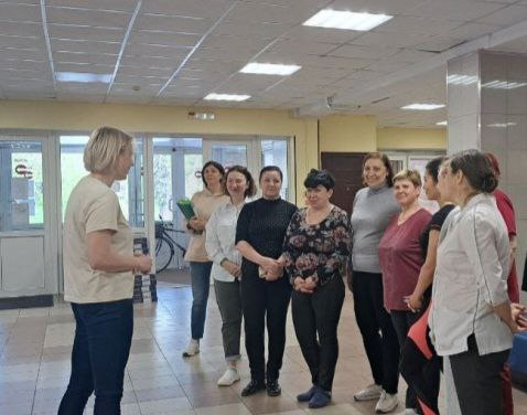 Жители улиц Советская и Ворошилова в Серпухове пообщались с депутатом городского Совета
