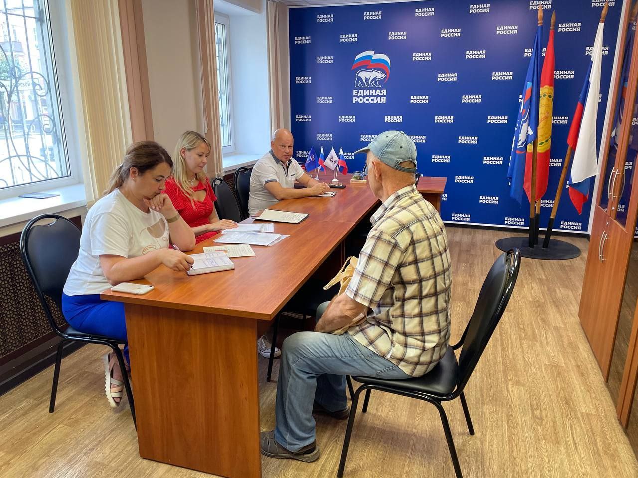 В приемную "Единой России" Серпухова обратились жители по социальным вопросам