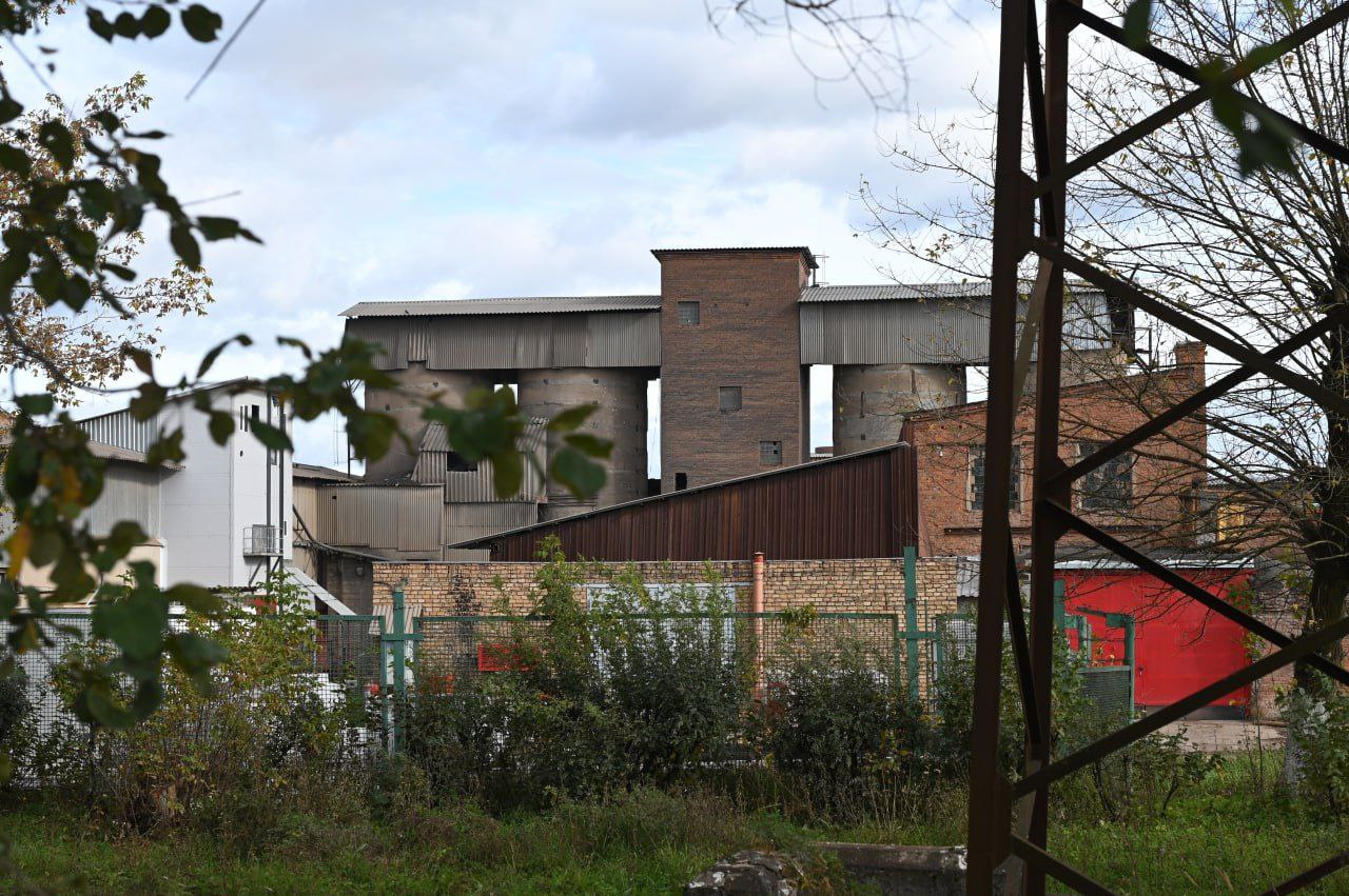 Глава Серпухова Алексей Шимко посетил завод «Керамзит»