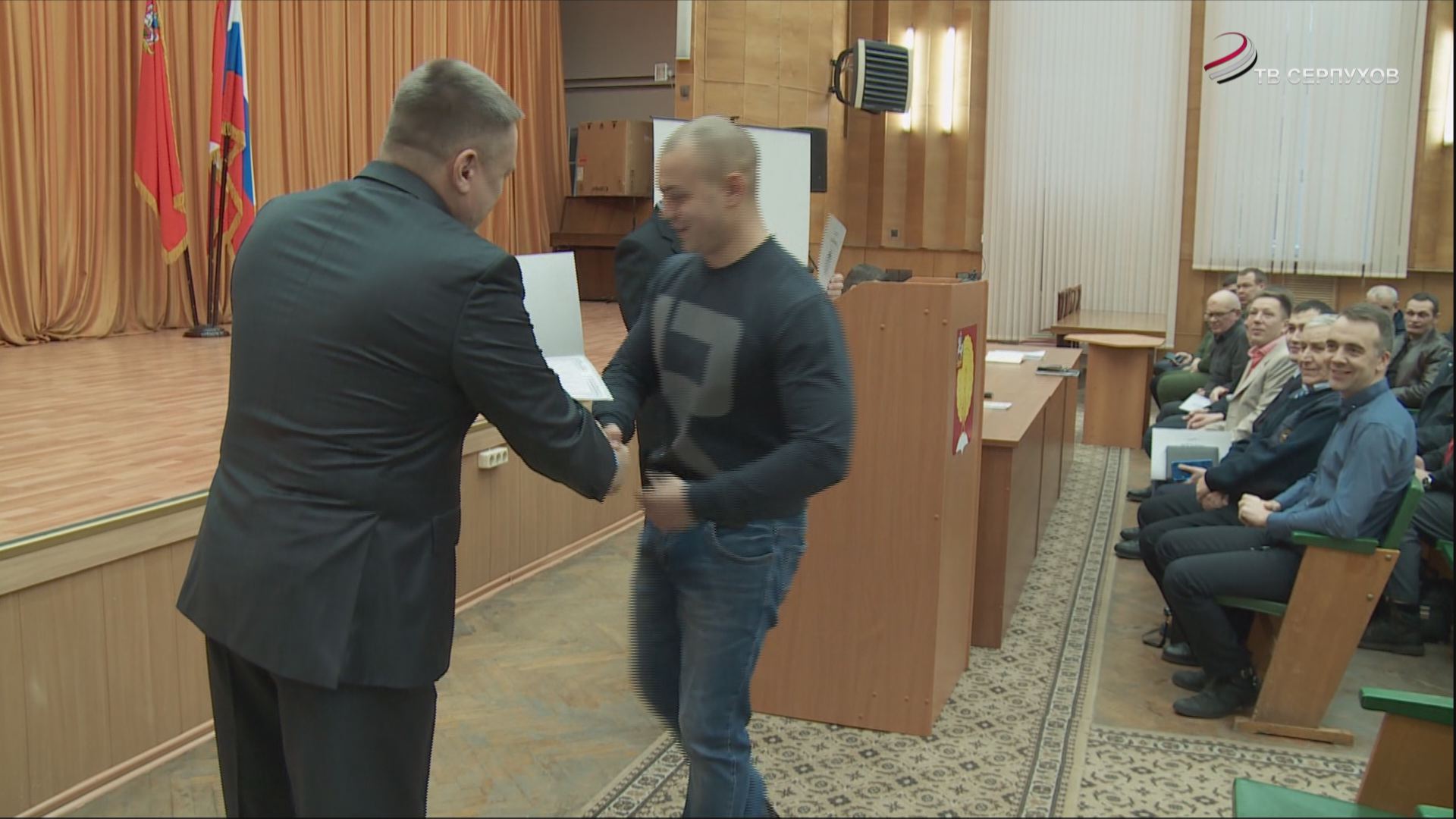 В администрации наградили победителей областных соревнований по ГО и ЧС В администрации наградили победителей областных соревнований по ГО и ЧС