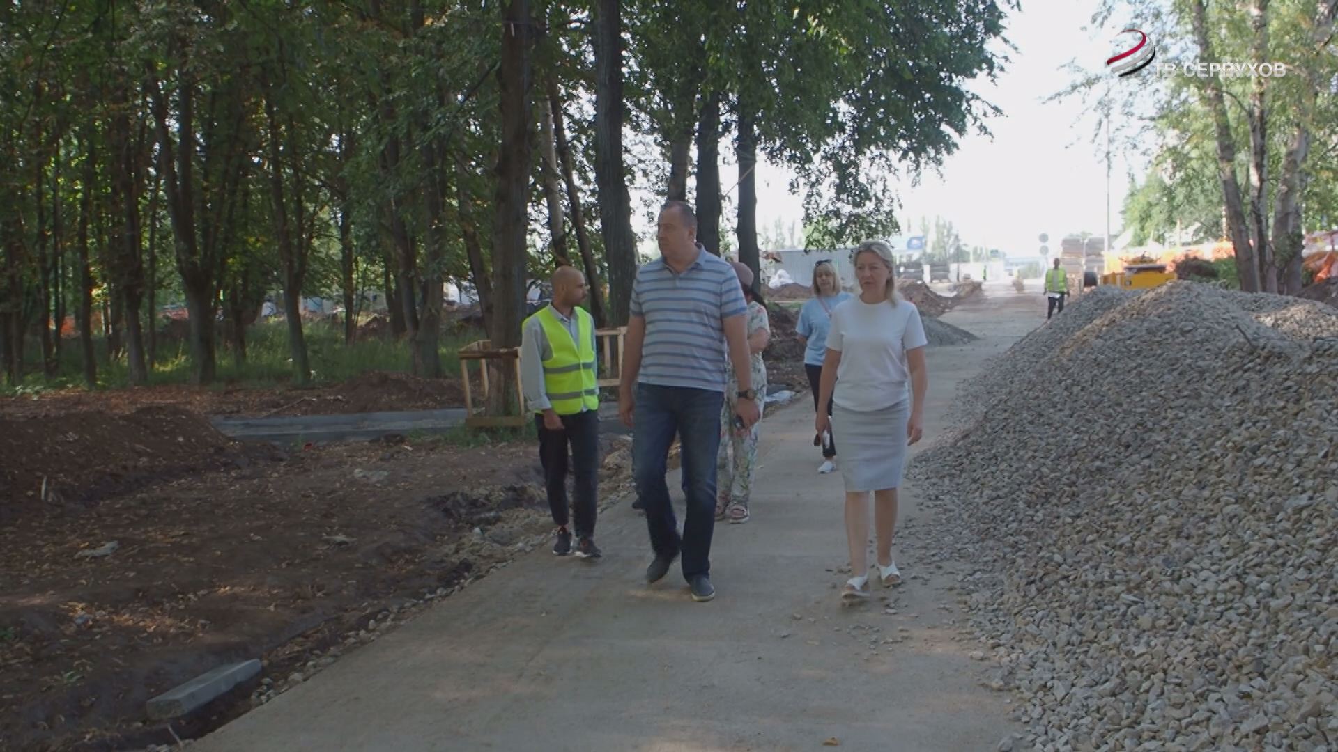 В Пущино продолжается реконструкция парка Победы 