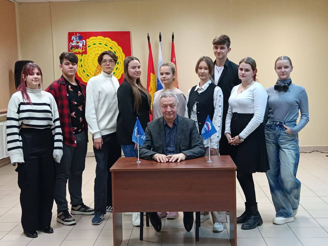 Образовательное занятие в «Школе молодого политика» прошло в Серпухове