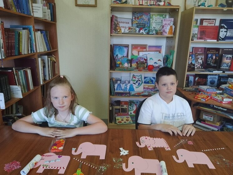 В Балковской библиотеке Серпухова провели познавательный час «Дом для книг» 