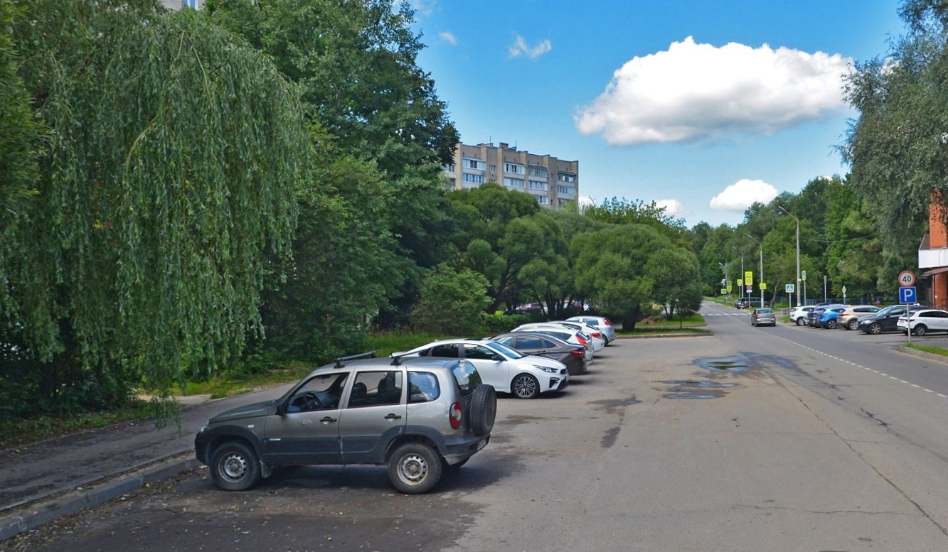 ‎В Протвино решат вопрос по торговым павильонам на Лесном бульваре