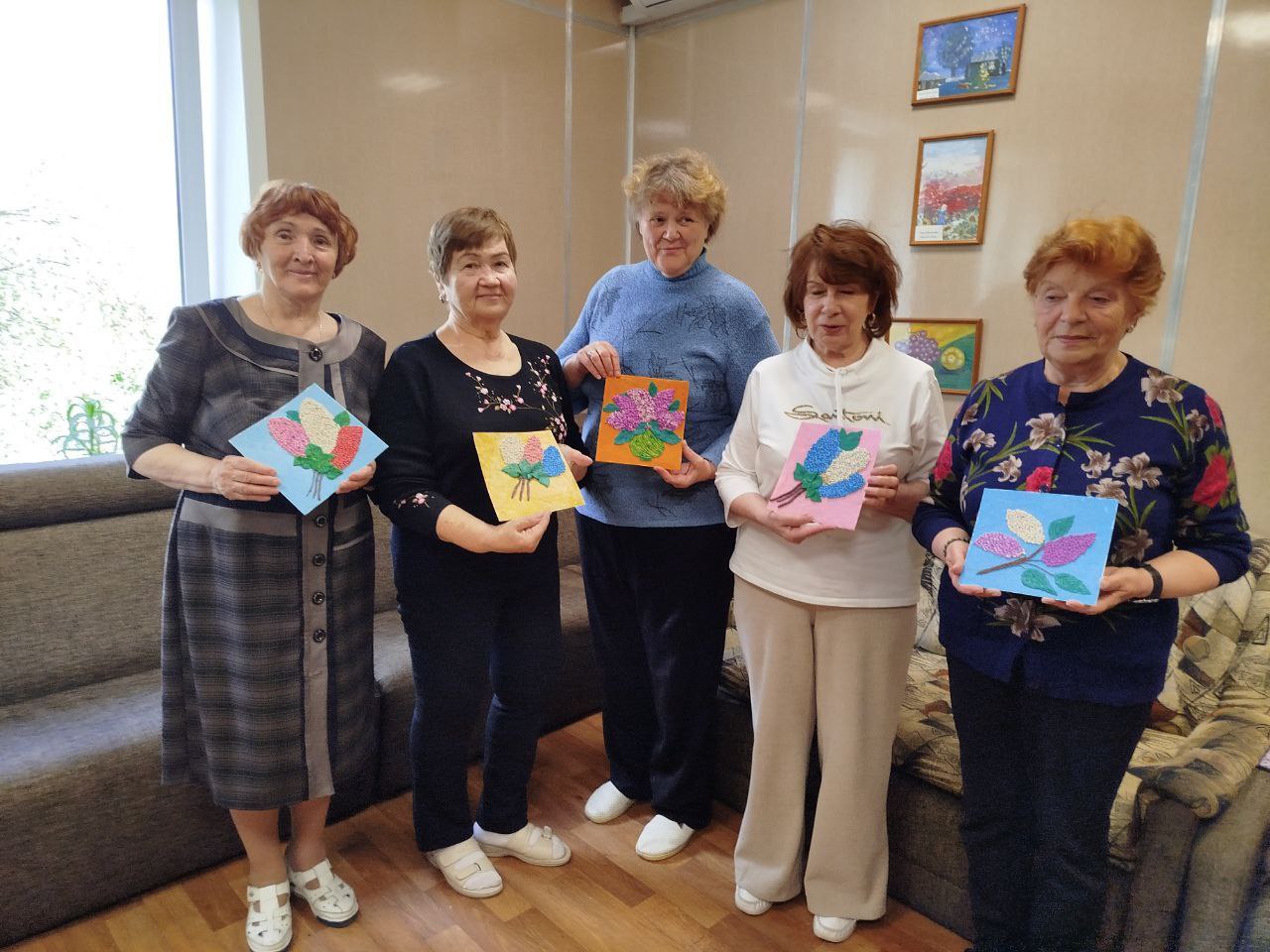 В Центре реабилитации «Серпуховский» проходят занятия по пластилинографии