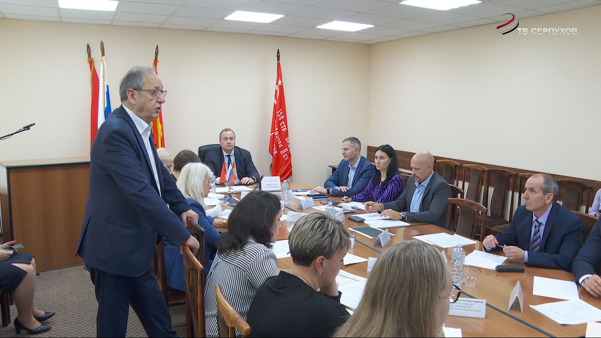 В Серпухове на предприятия привлекают молодые кадры