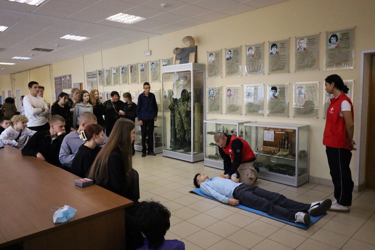 Серпуховские волонтёры-медики провели мастер-класс по оказанию первой помощи