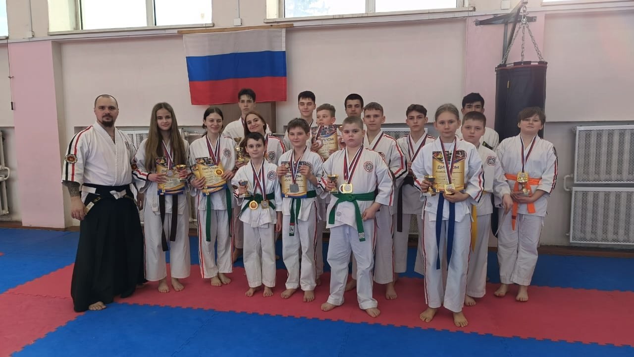 В Серпухове прошло Первенство округа по косики каратэ