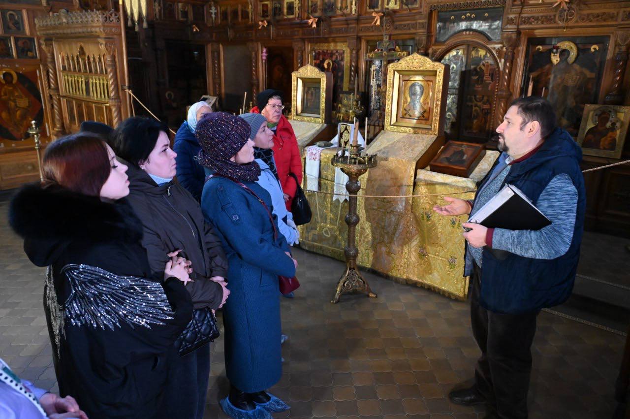 Для членов семей участников СВО провели экскурсию по Покровской старообрядческой церкви в Серпухове