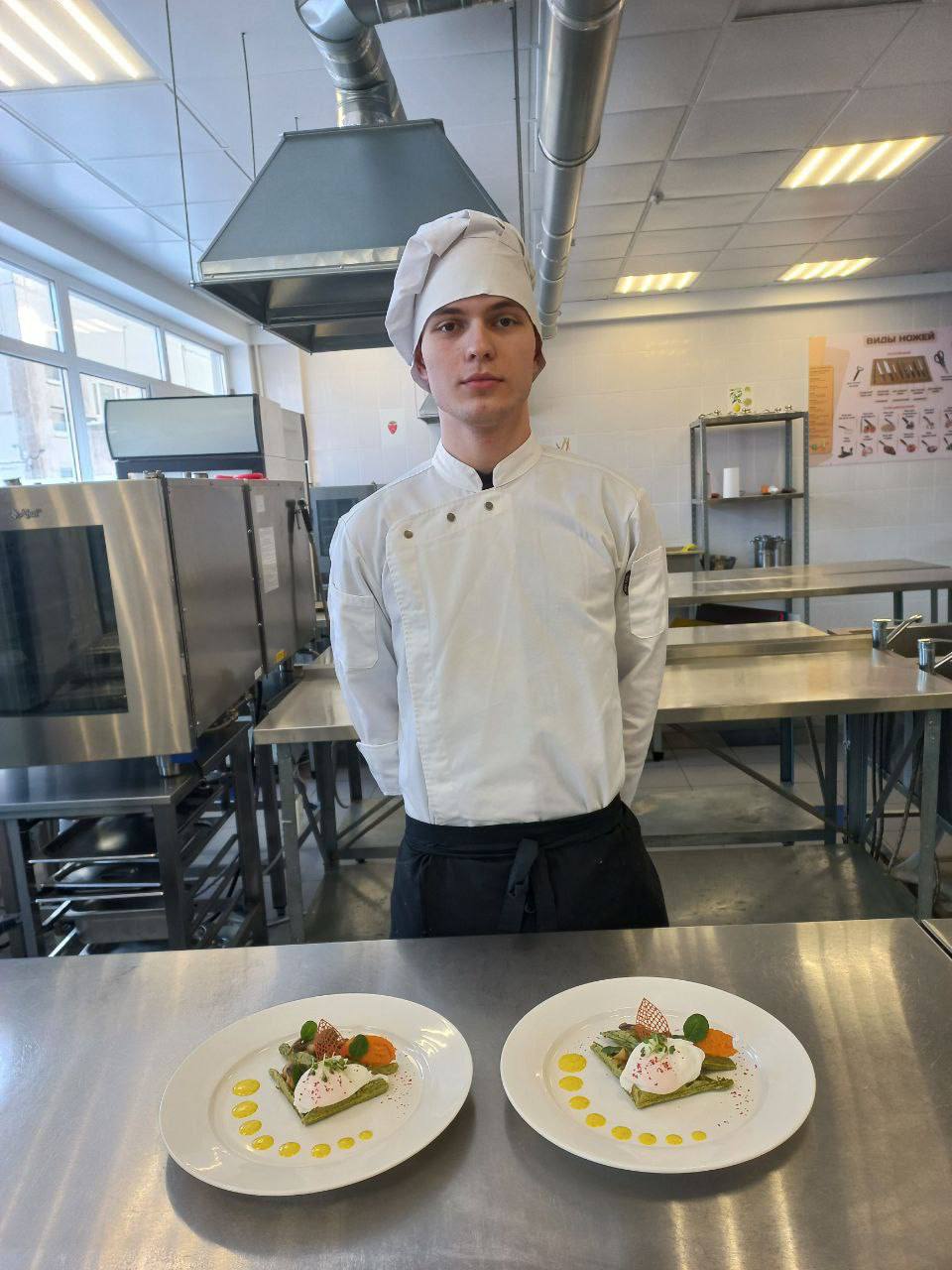 В региональном этапе чемпионата «Профессионалы» примет участие будущий повар из Серпухова