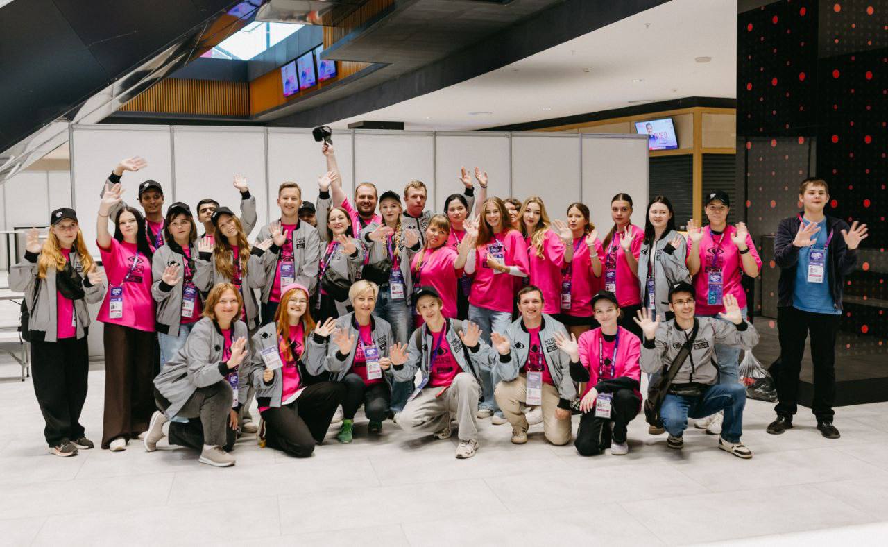 На «Интервидении-2025» работали волонтёры из Серпухова