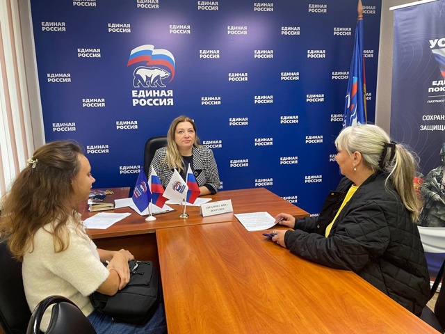 Широкий спектр юридических вопросов рассмотрели на приеме граждан в Серпухове