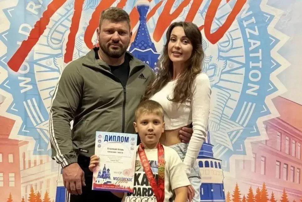 руководитель Серпуховского отделения Ассоциации ветеранов СВО Игорь Старовойт установил рекорд России на  Всероссийском турнире «Московское лето» по пауэрлифтингу