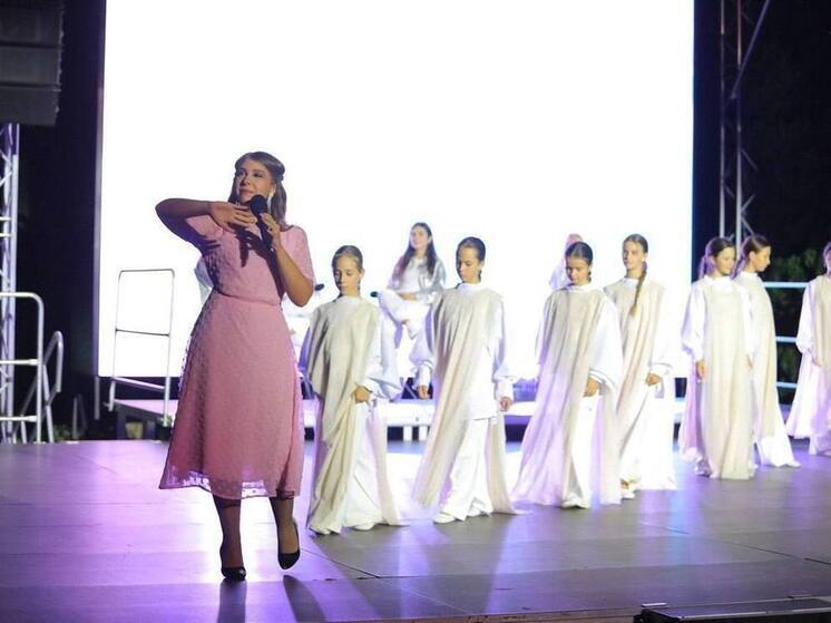 Вокалистка из Серпухова Анна Шаврина успешно выступила на конкурсе «Голос Артека»