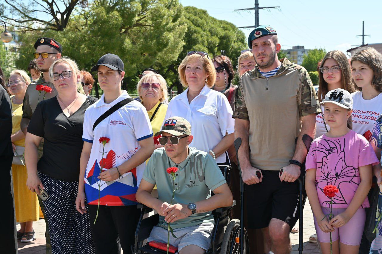 В Серпухове почтили память детей - жертв войны в Донбассе