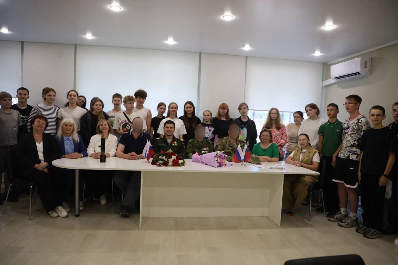 Урок мужества для молодёжи провели в Серпухове участники СВО