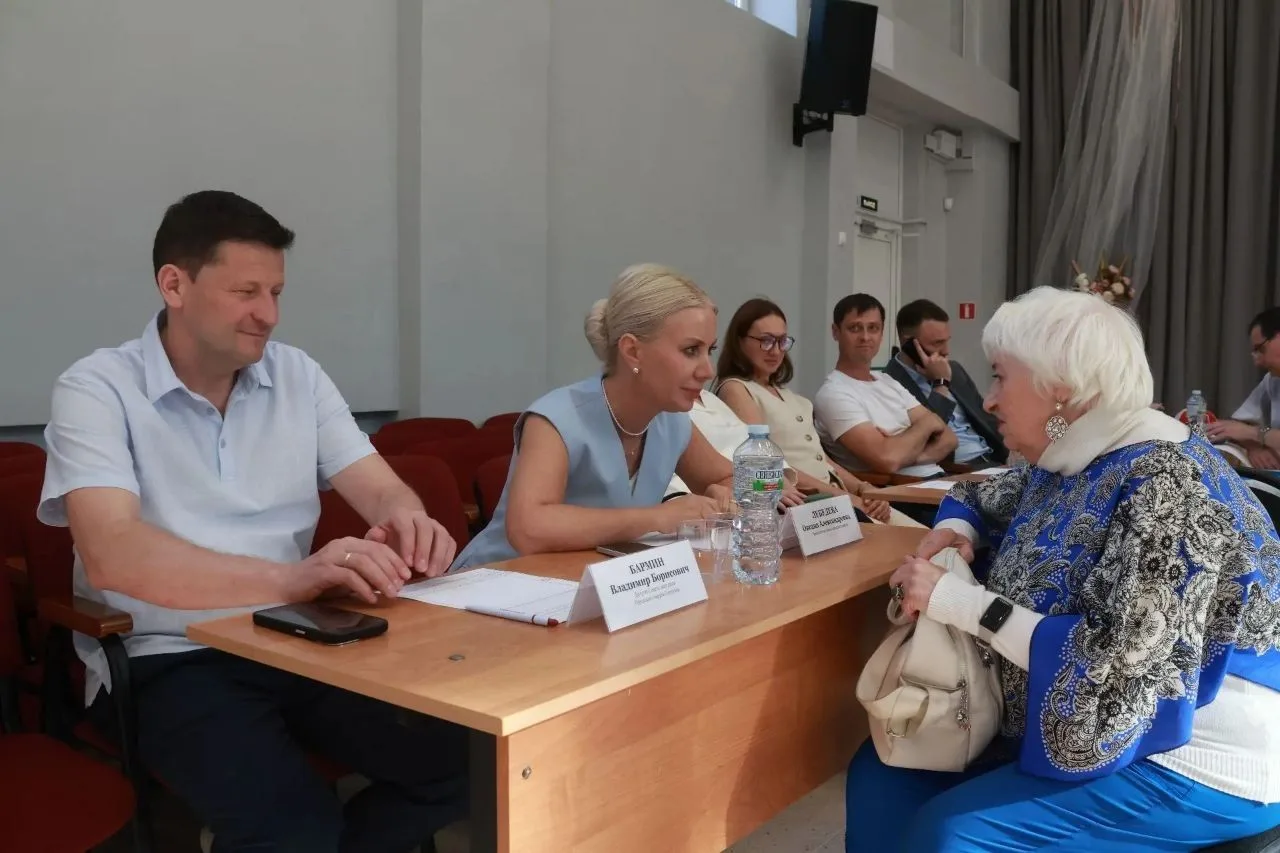 В Лицее Протвино прошла встреча с жителями в формате «Выездной администрации». 