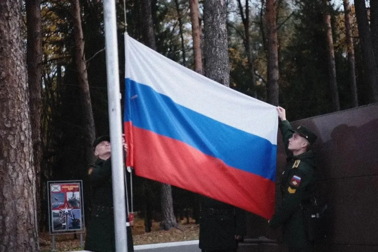 Муниципальный этап военно-патриотической игры «Служу Отечеству» прошёл на базе РВСН 