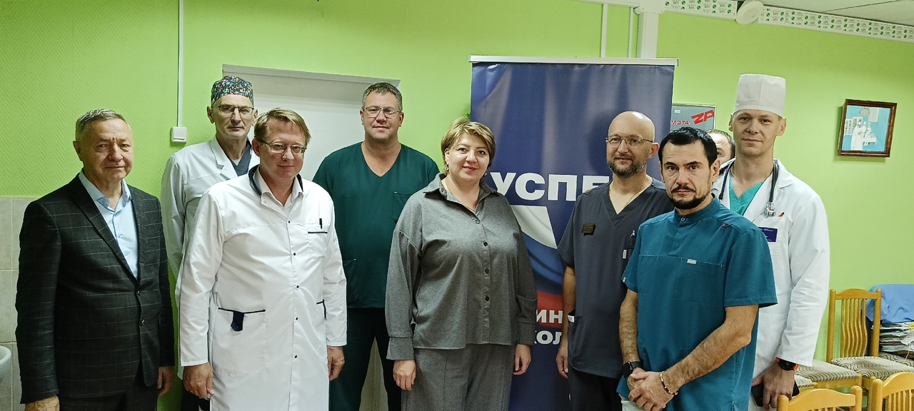 Чествование врачей-хирургов, приуроченное к памятной дате, состоялось в Серпухове