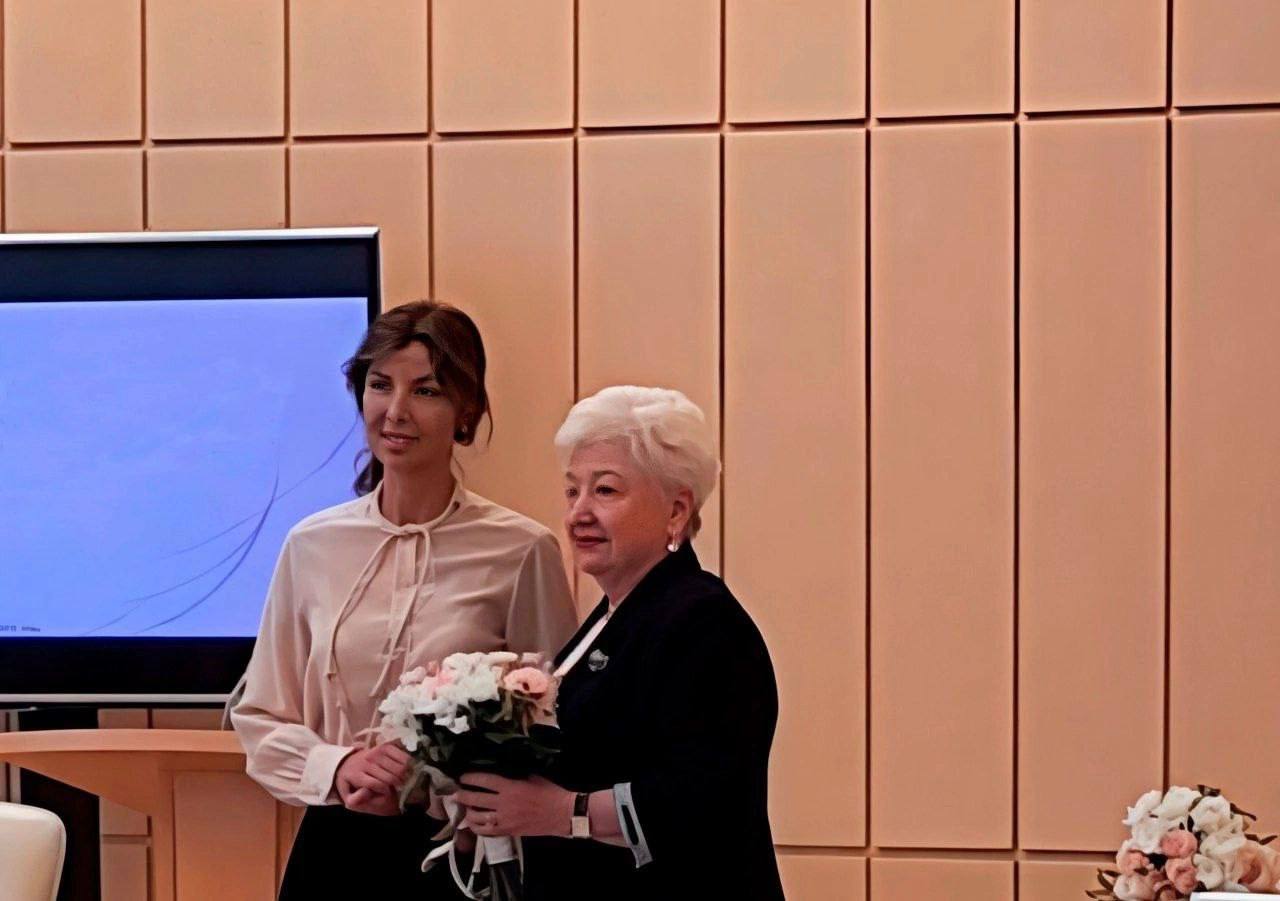 Почетному гражданину Серпухова Валентине Мантуло вручили памятную медаль