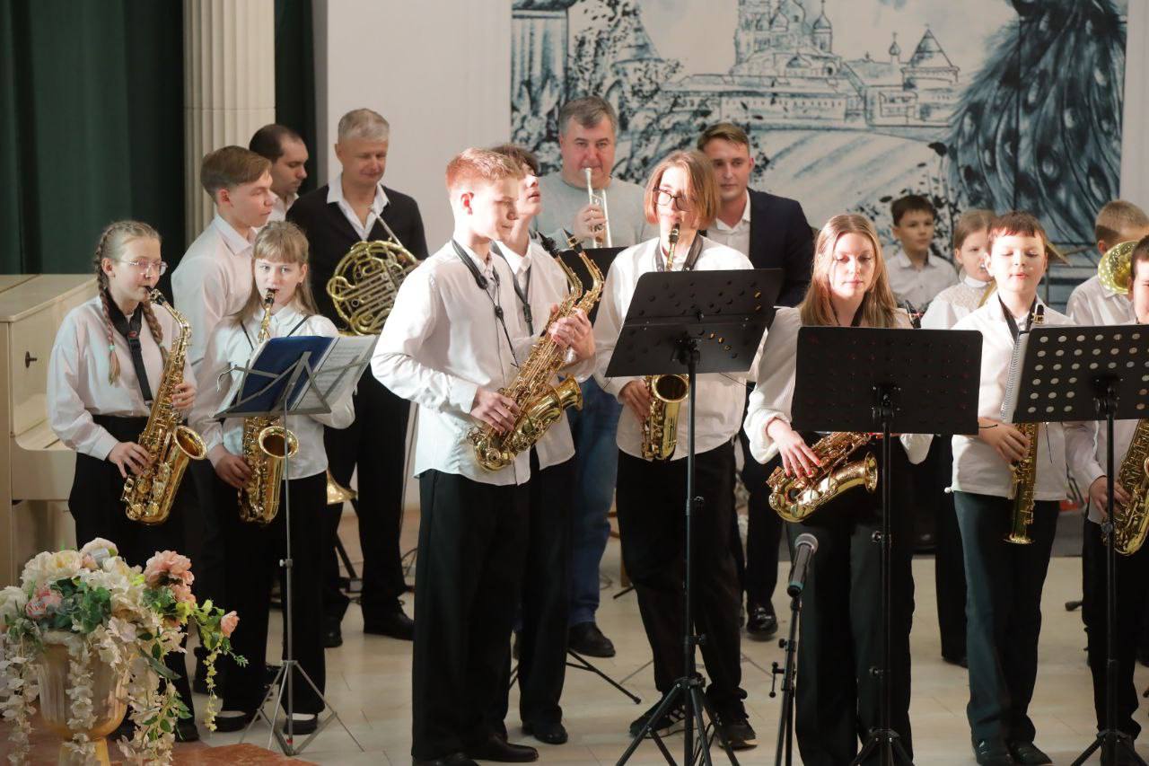 Музыканты из Серпухова завоевали награды Всероссийского конкурса «Виртуозы Черноземья»