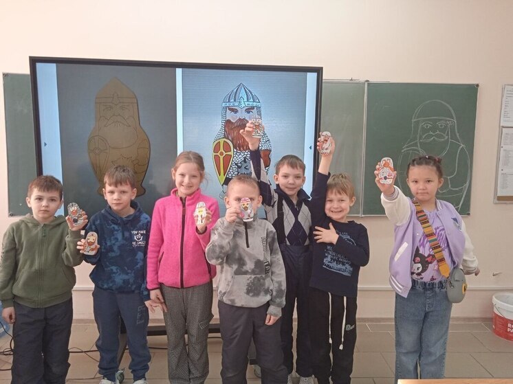 Учащиеся Образовательного комплекса «Пущино» сделали творческие подарки для пап и дедушек