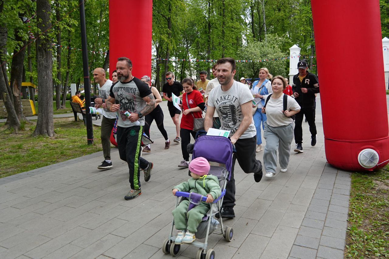 Семейные спортивные старты прошли в серпуховском парке