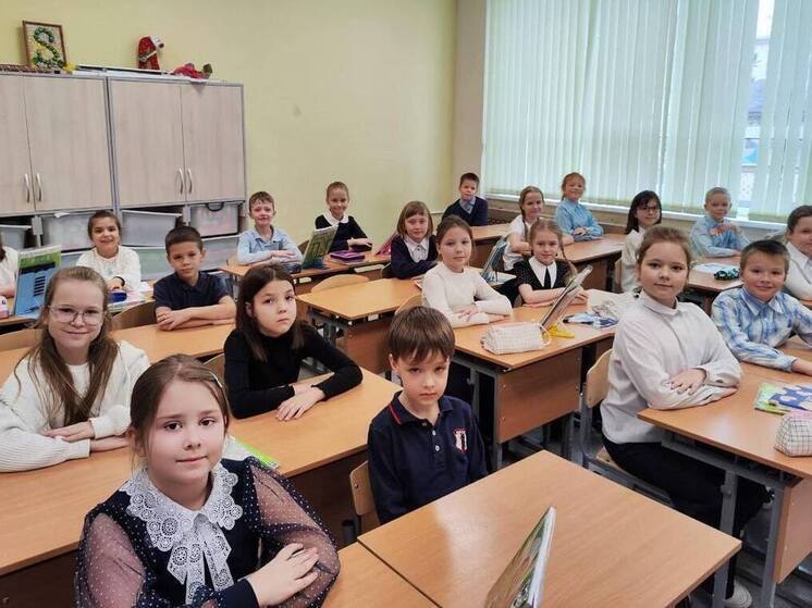 Библиодайвинг организовали в Серпухове для учеников школы №9 