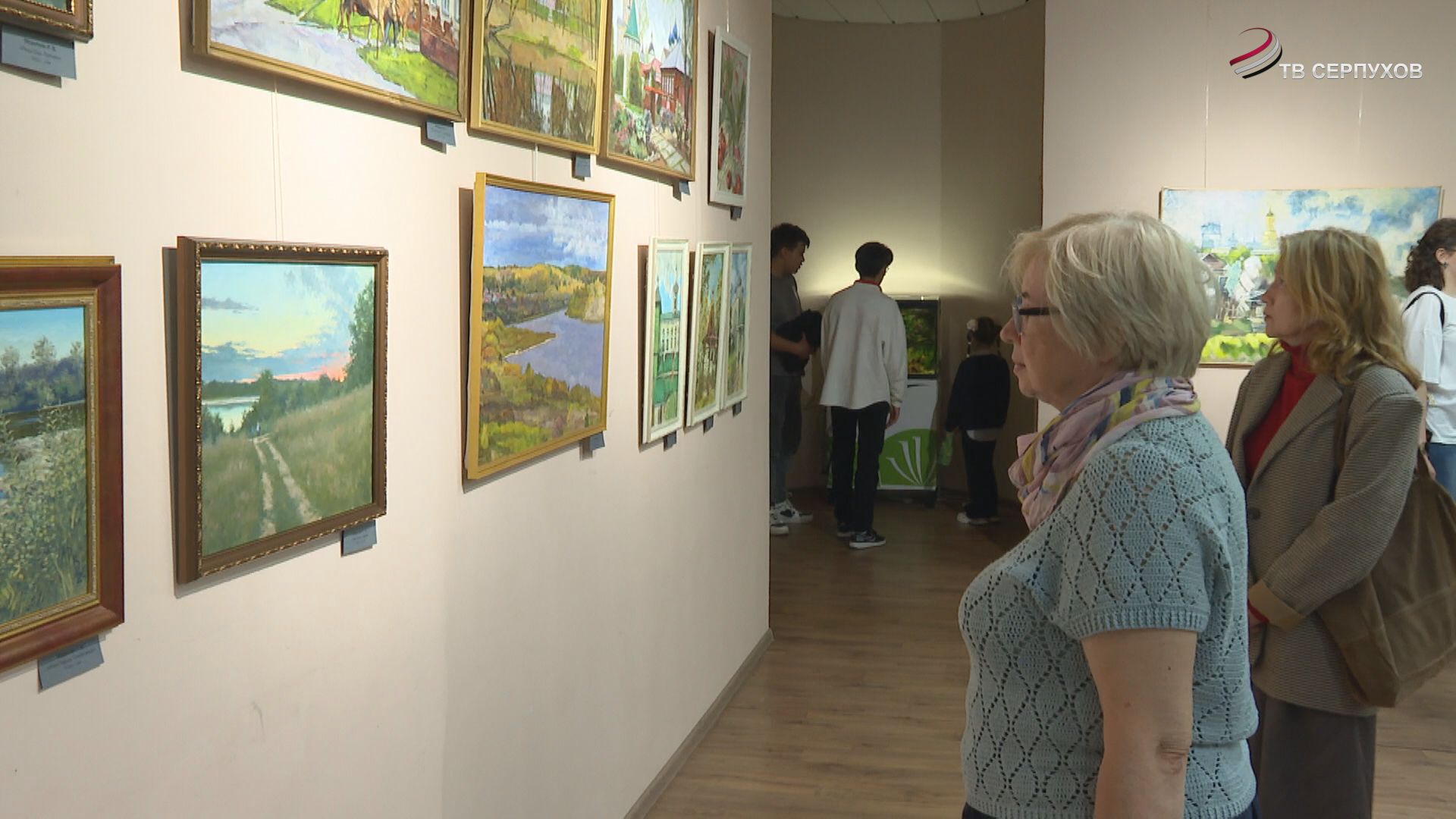В Серпухове открылась большая художественная выставка
