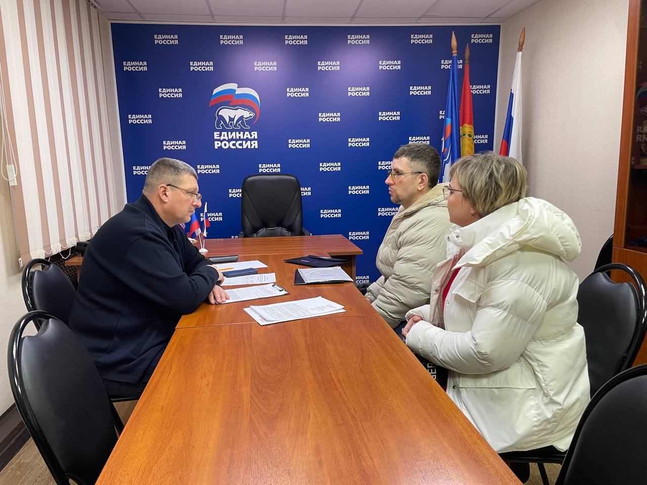 Прием жителей провел в Серпухове депутат Андрей Тихонов
