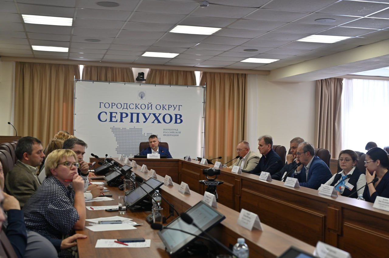 Совещание с предпринимателями округа провел Глава Серпухова Алексей Шимко
