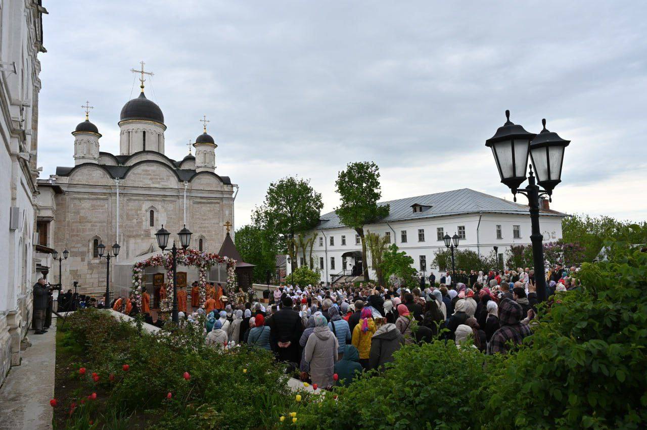 В Серпухове отметили День явления святыни «Неупиваемая Чаша»