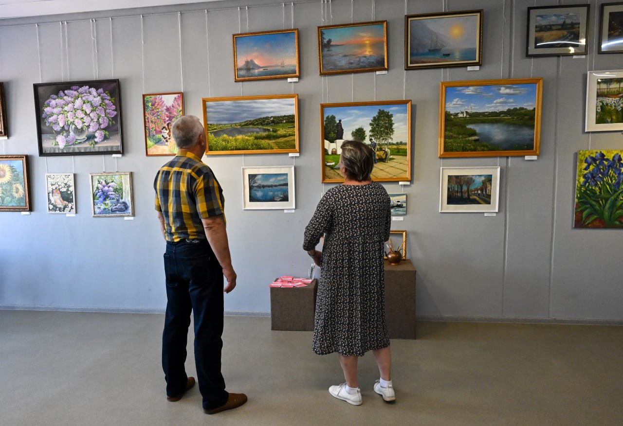 МВЦ Серпухова принимает работы для выставки «Летний вернисаж»