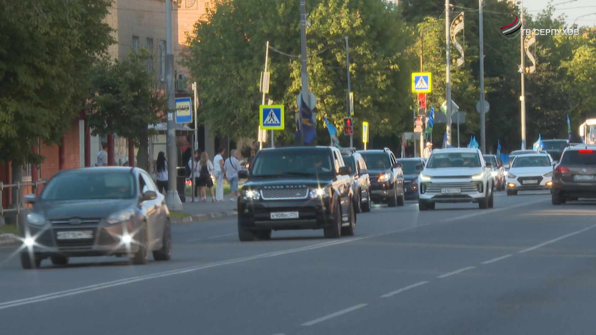 В Серпухове ко дню ВДВ провели традиционный автопробег