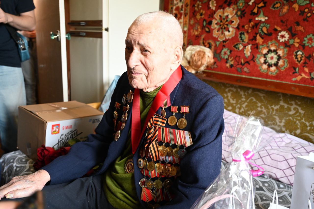 Ветеран Великой Отечественной войны Николай Иванович Свеженцев