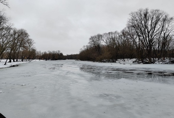 Помните! Весенний лёд очень опасен!