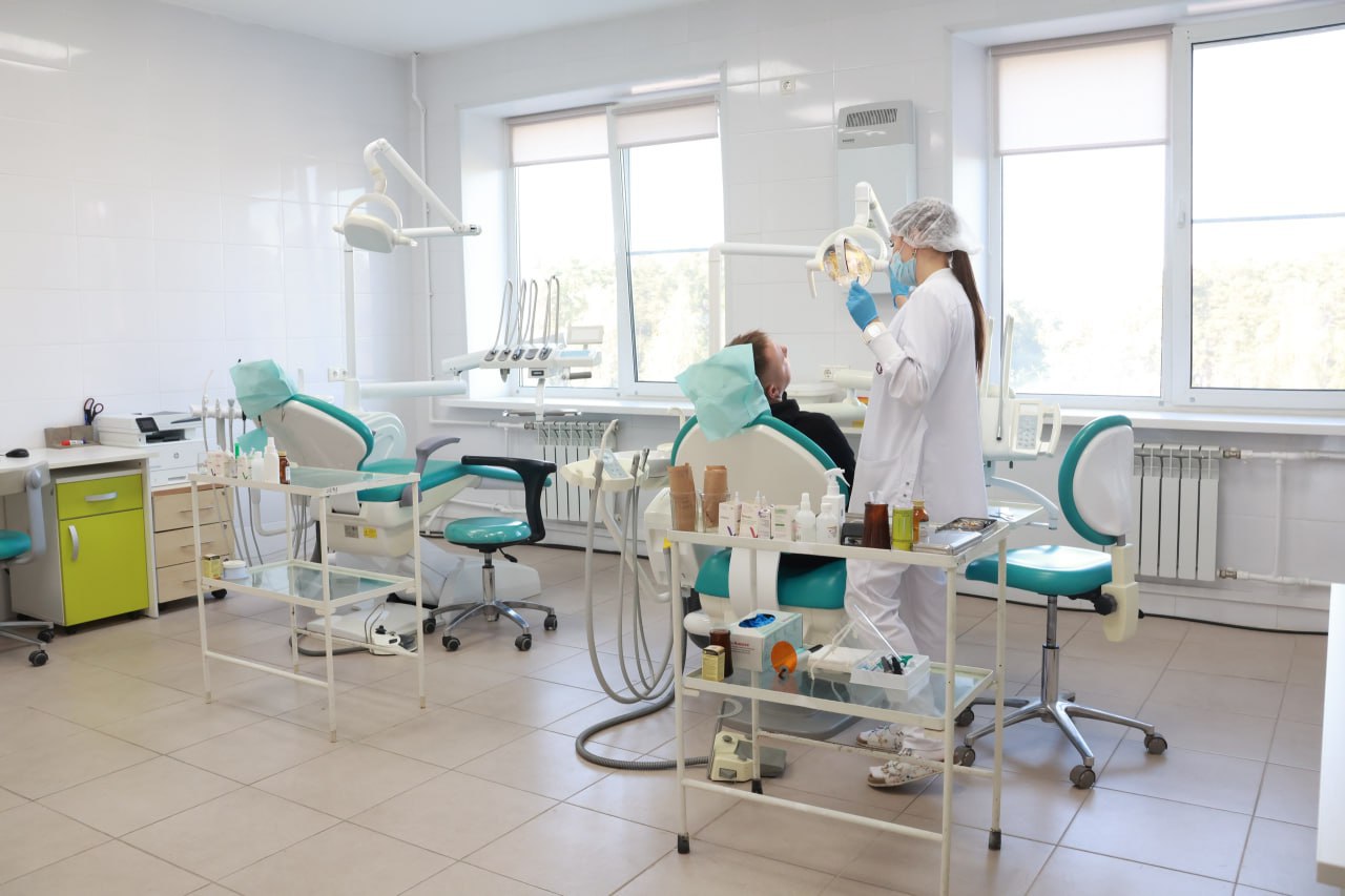 «Единая Россия» обеспечила закрепление кадров в медучреждениях