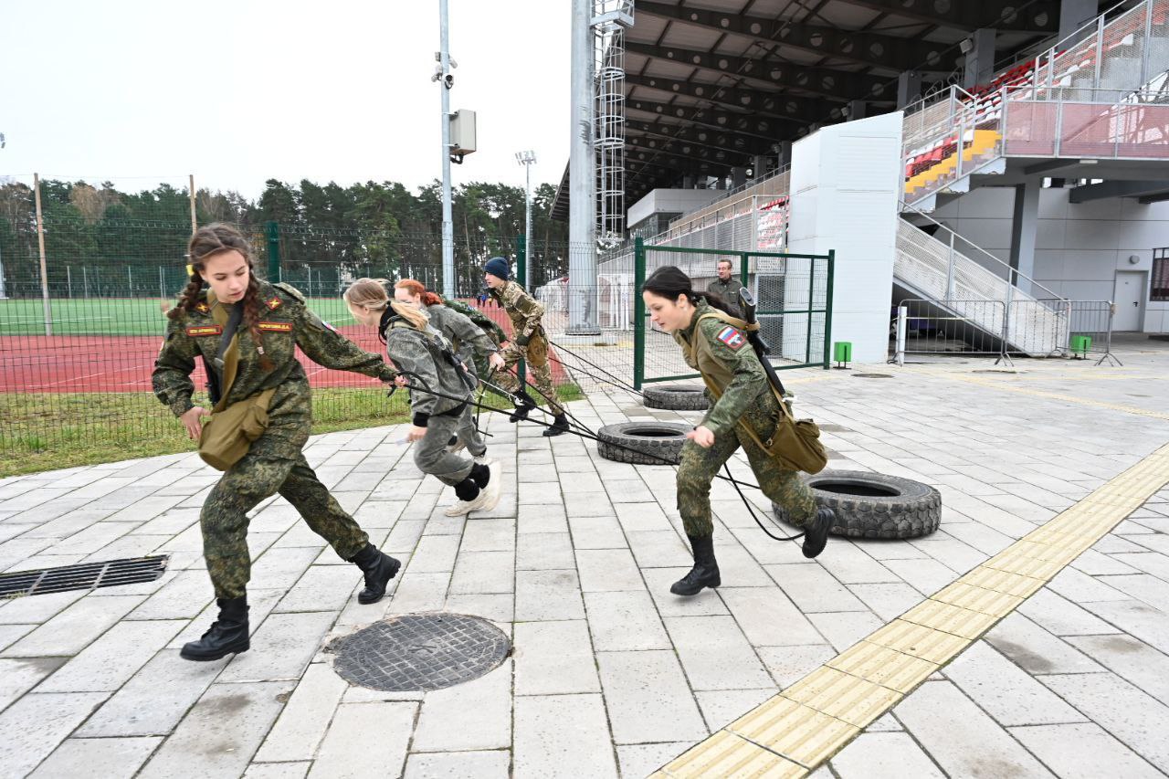 Соревнования «Тропа разведчика» прошли в Серпухове на стадионе «Спартак»