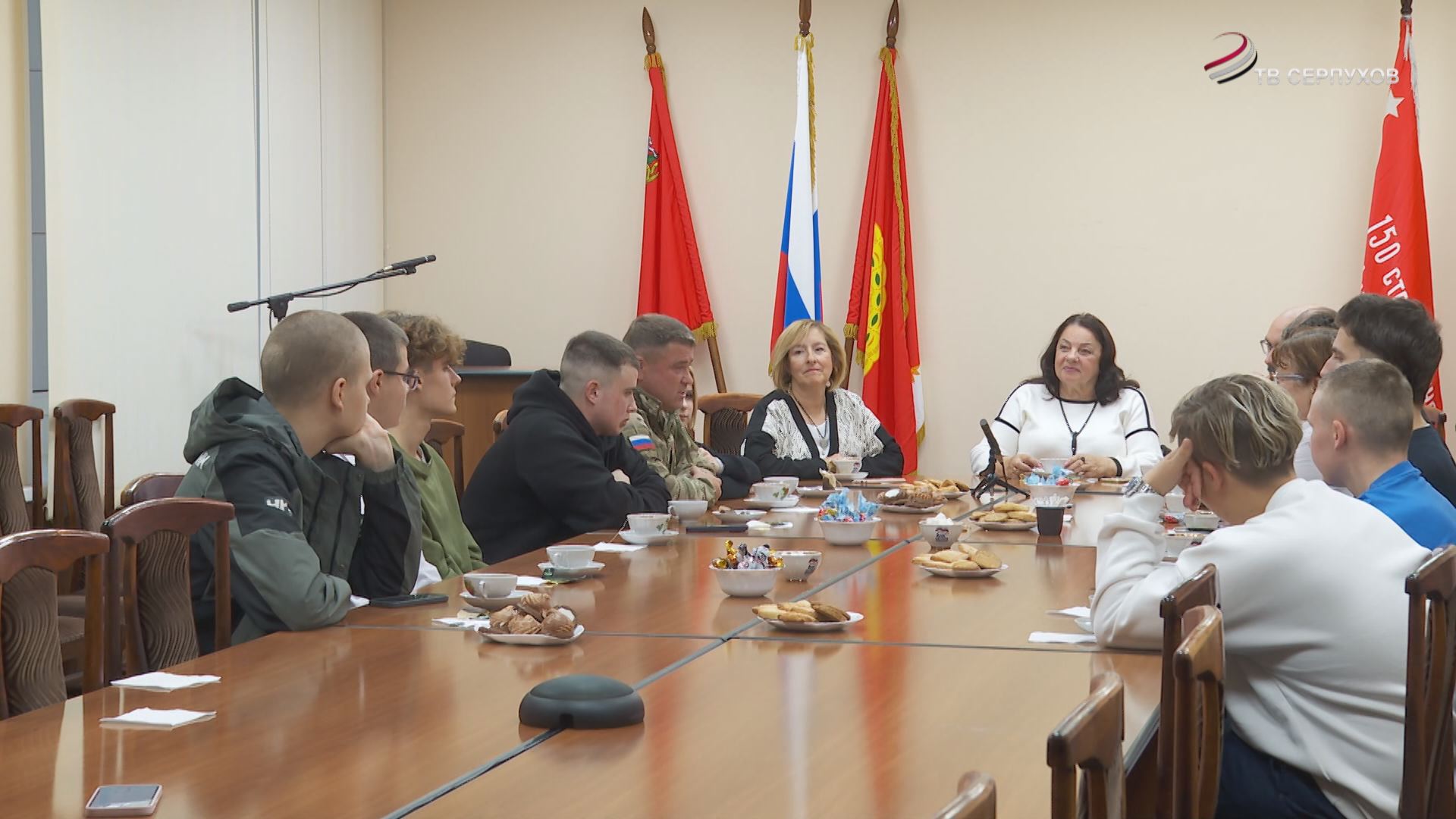 Студенты Серпуховского колледжа встретились с участником СВО
