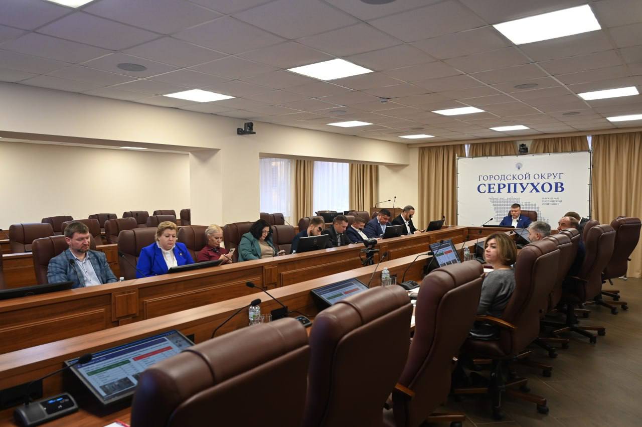 Отопительный сезон и капремонт обсудили в Серпухове на совещании с губернатором Подмосковья 
