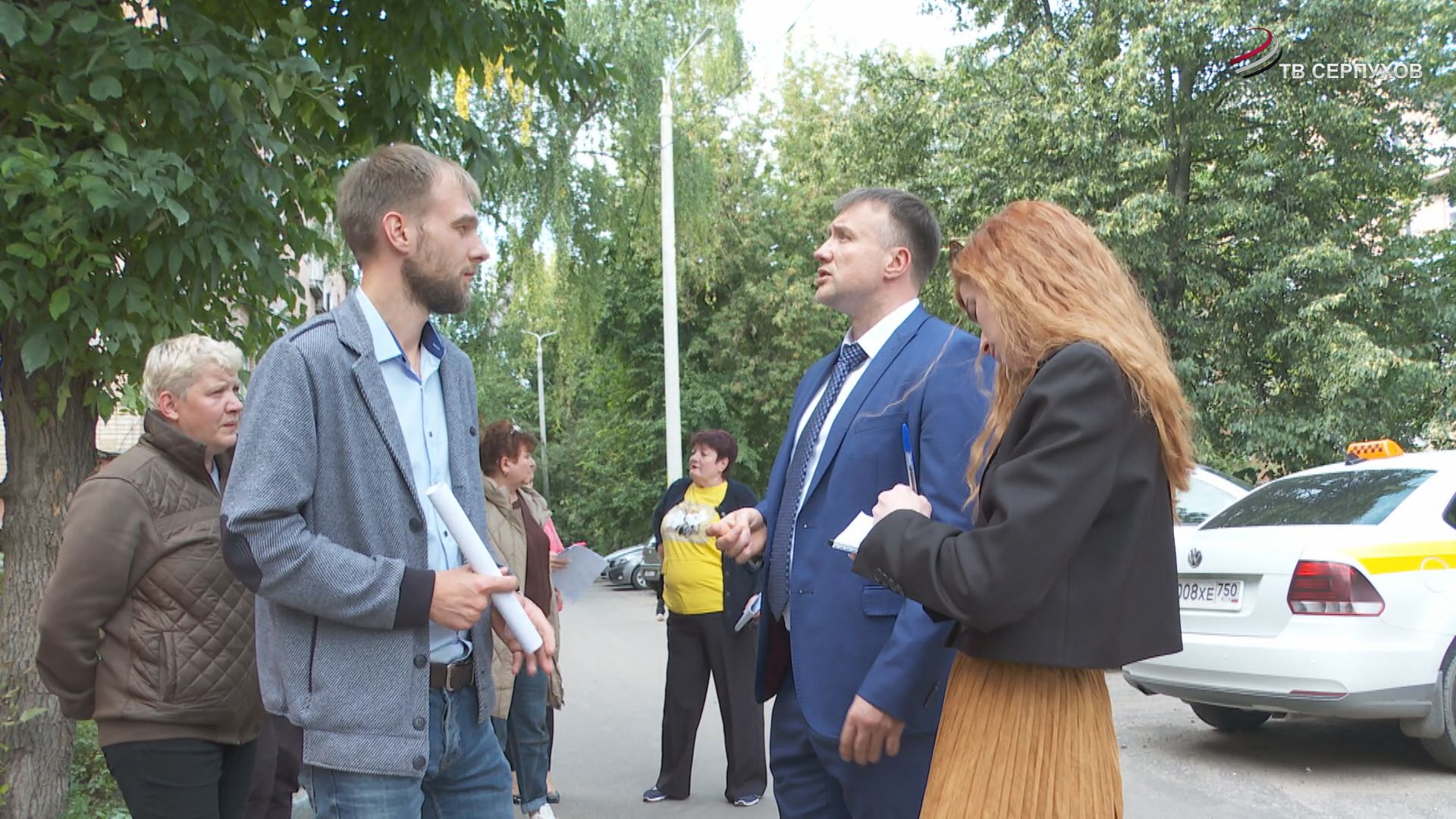 Глава городского округа Серпухов Алексей Шимко держит на контроле работу управляющих компаний