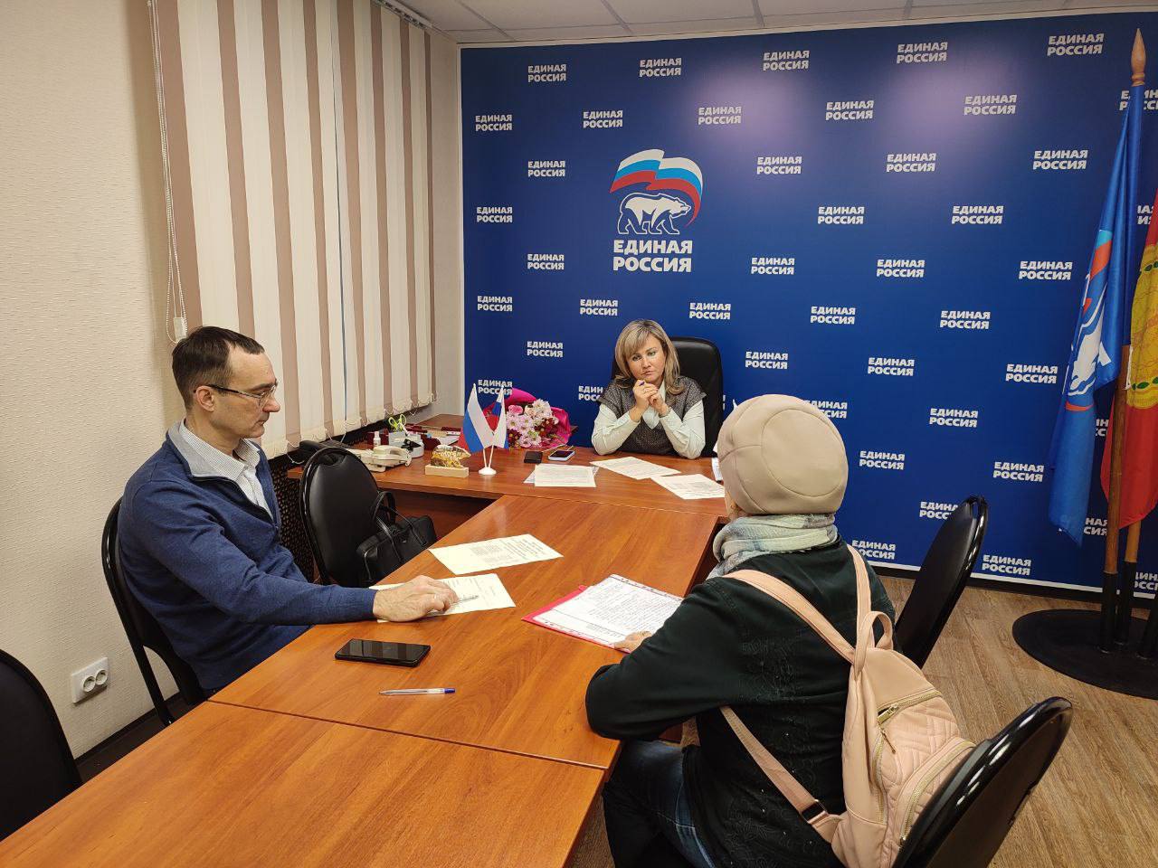 Депутаты Серпухова продолжают отвечать на вопросы граждан