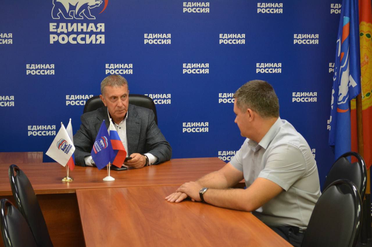 Председатель Совета депутатов Серпухова Михаил Шульга провел прием граждан