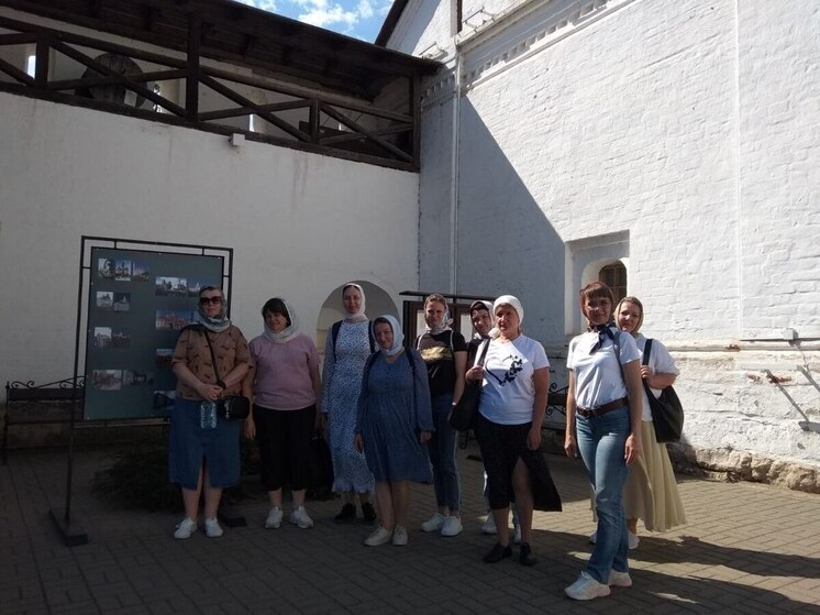 Серпухов посетили паломники из Белгорода