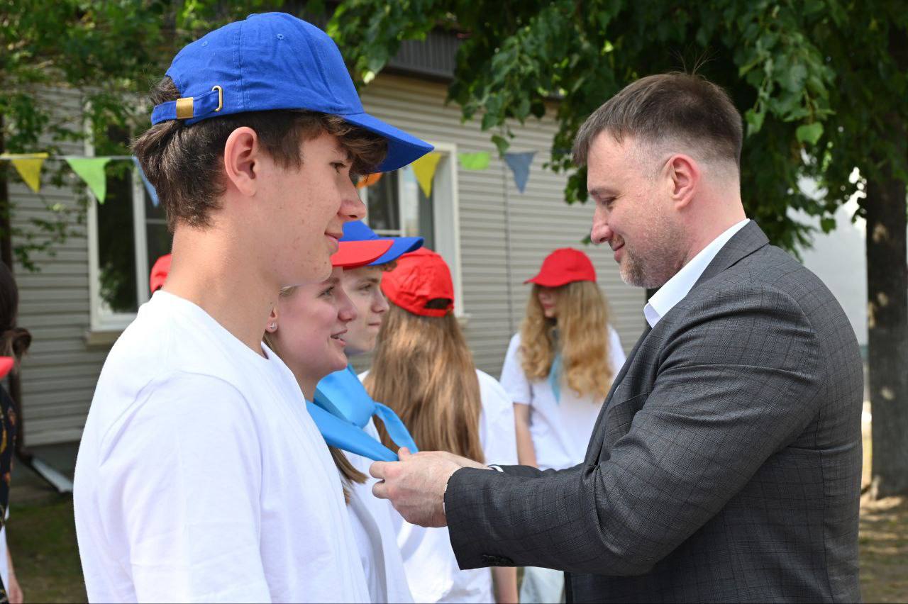  В Серпухове открыли первую смену летнего лагеря труда и отдыха