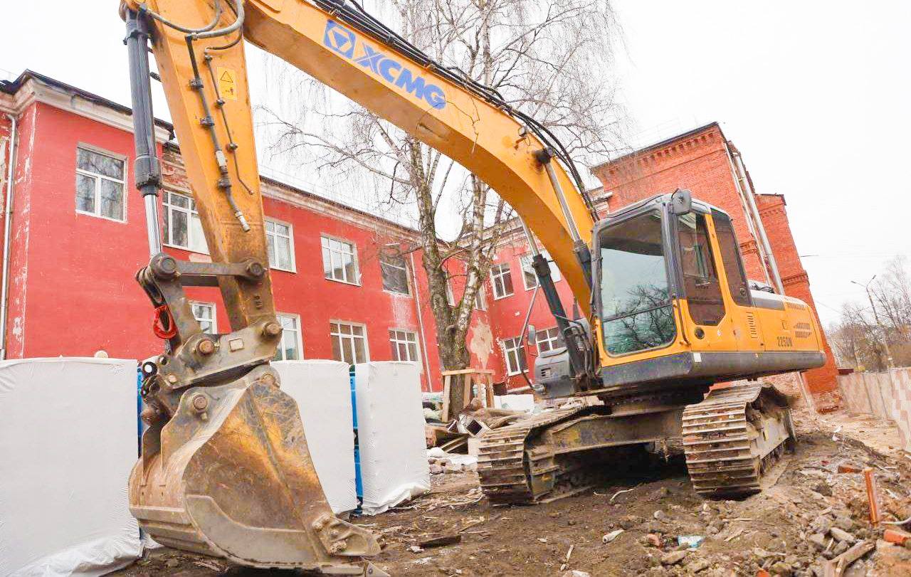 В Серпухове продолжается капремонт ДК «Исток»