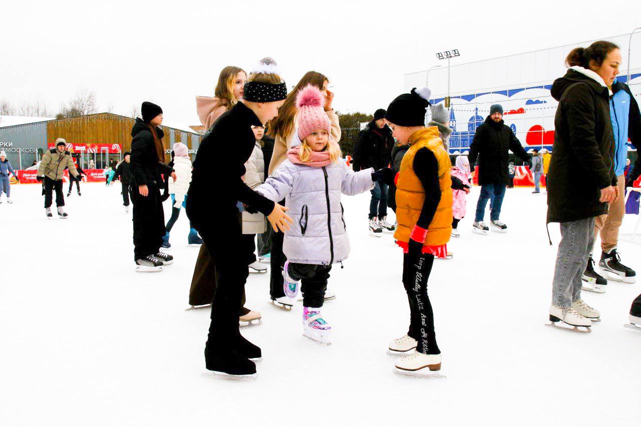 Общеобластное мероприятие «Ледяное искусство» прошло в парках Серпухова 