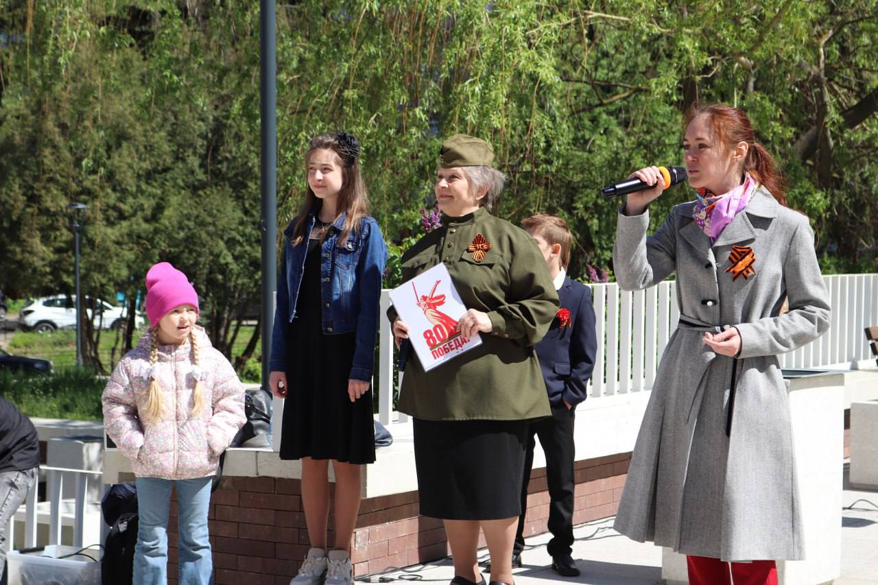 «Парад у дома ветерана»: в Городском округе Серпухов поздравили участников Великой Отечественной войны